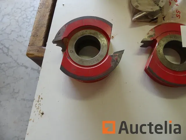 8 frezen met profielen voor chassis en platbands oertli - afbeelding 8 van  11