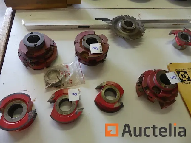8 frezen met profielen voor chassis en platbands oertli - afbeelding 10 van  11