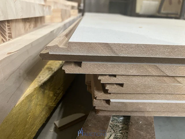 8 gemelamineerde mdf platen - afbeelding 4 van  5