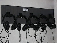 8 headsets logi (22)