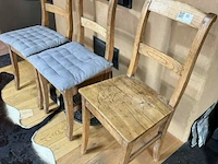 8 houten stoelen - afbeelding 2 van  3