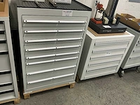 8-laden materiaalkast - afbeelding 3 van  8