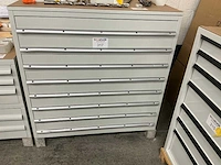 8-laden materiaalkast - afbeelding 1 van  4