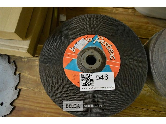 8 metalen braamschijven - afbeelding 1 van  2