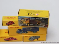 8 miniatuur voertuigen dinky toys - afbeelding 2 van  3