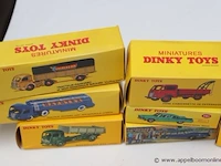 8 miniatuur voertuigen dinky toys - afbeelding 2 van  3