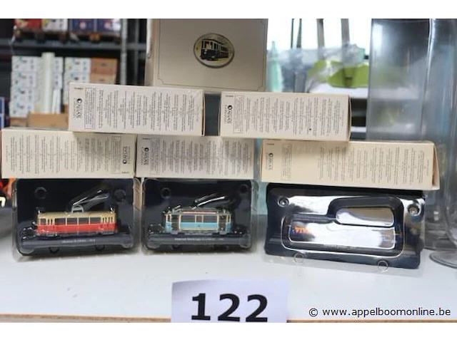 8 miniatuurvoertuigen atlas - afbeelding 1 van  3