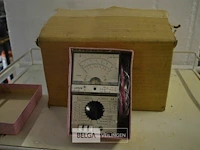 8 multimeters - afbeelding 1 van  3
