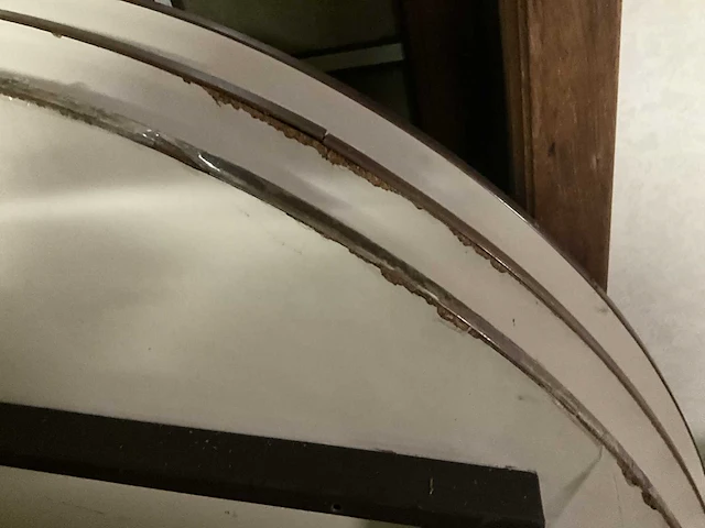 8 opklapbare houten tafels - afbeelding 11 van  11