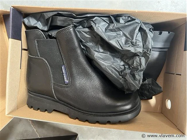 8 paar div. schoenen - afbeelding 4 van  6
