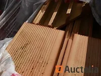 8 palleten s van gevelsteen ploegsteert - afbeelding 4 van  12