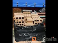 8 palleten s van gevelsteen ploegsteert - afbeelding 7 van  12