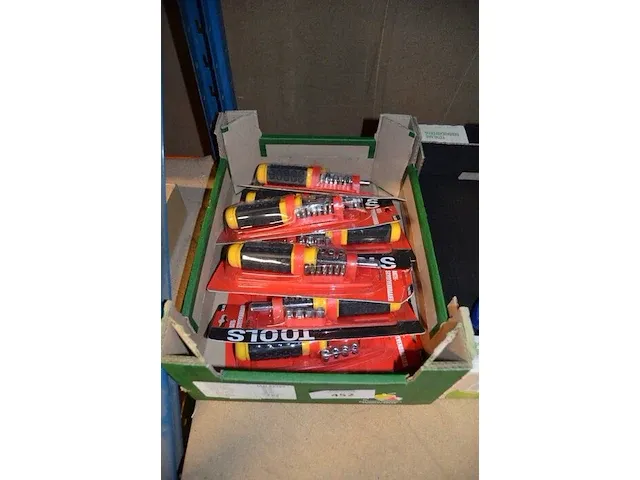 8 ratelschroevendraaiers tools - afbeelding 1 van  4