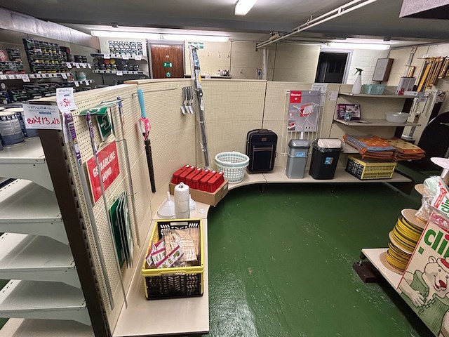 8 rekken - afbeelding 1 van  15