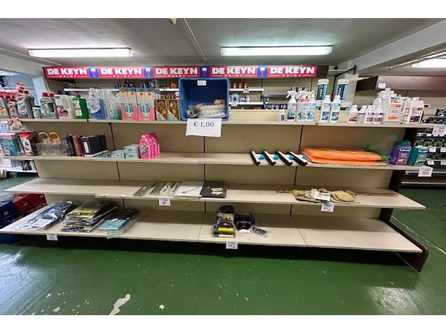 8 rekken - afbeelding 14 van  15