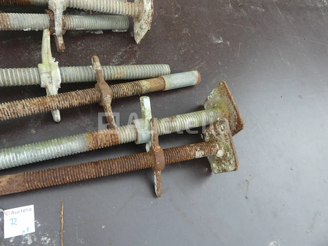 8 steiger voeten - afbeelding 2 van  3