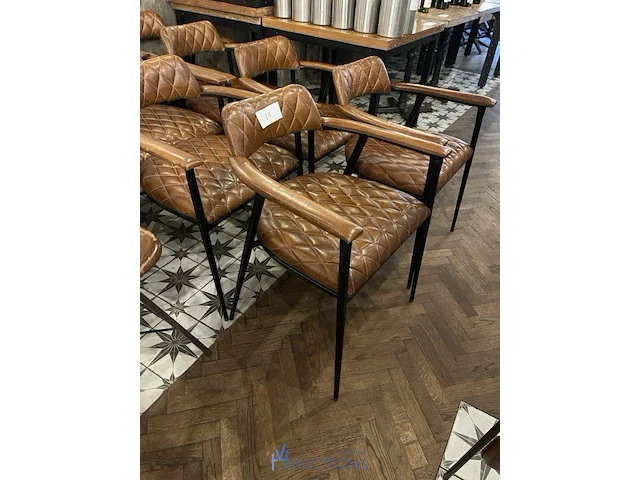 8 stoelen - afbeelding 3 van  4