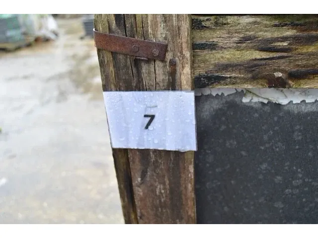 8 stuks zwart granieten platen voor tuinschermen en lage muurtjes gebrand en geborsteld met lijnen 1 zijde afgewerkt afm. 220x90x3 - afbeelding 2 van  4