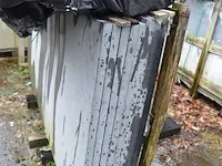 8 stuks zwart granieten platen voor tuinschermen en lage muurtjes gebrand en geborsteld met lijnen 1 zijde afgewerkt afm. 220x90x3 - afbeelding 4 van  4