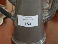 8 tinnen sierstukken, 2 sierstukjes - afbeelding 3 van  9