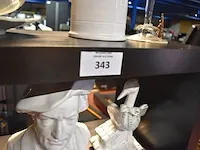 8 vakkenkast ikea, 2 vakkenkasten van 4 vakken ikea, 15 sierstukken, wandkapstok - afbeelding 6 van  11