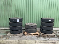 8 vrachtwagenbanden afm plm velg diameter 60 cm - afbeelding 1 van  3