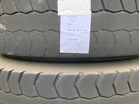 8 vrachtwagenbanden afm plm velg diameter 60 cm - afbeelding 3 van  3