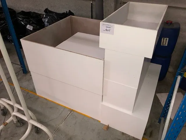 8 witte houten blokken - afbeelding 1 van  2