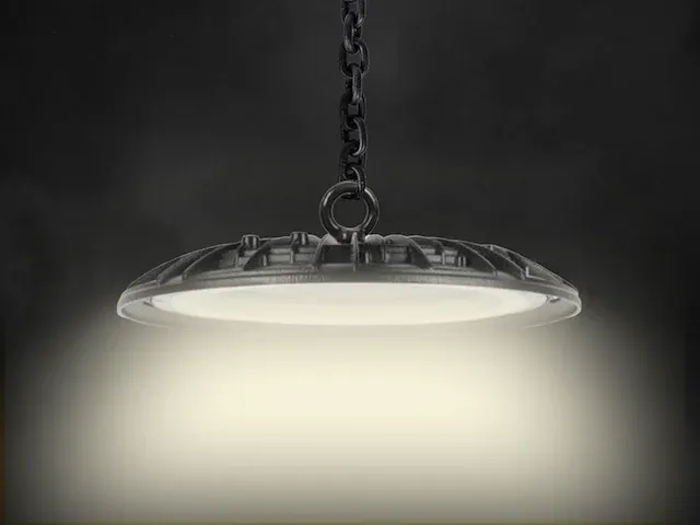 8 x 130w 5000k led ufo highbay slim design waterdicht - afbeelding 1 van  5