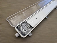 8 x 150cm pro dubbele led tl t8 armaturen waterdicht met reflectoren - afbeelding 6 van  9