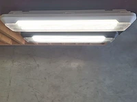 8 x 60cm pro dubbele led tl t8 armaturen waterdicht wit met reflector - afbeelding 5 van  6