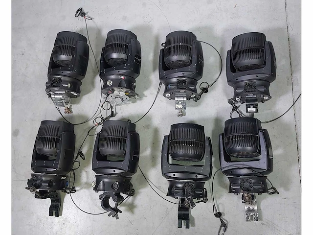 8 x glp impression x4s (7x15w rgbw / 7°-50°) - afbeelding 2 van  8
