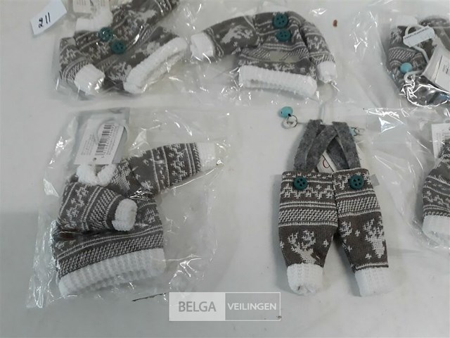 8 x hangdeco kleding mix - afbeelding 3 van  3