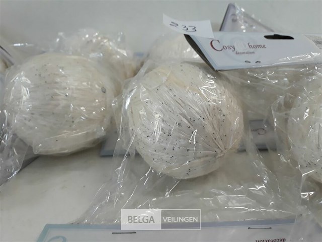 8 x kerstbal pvc wit met glitter - afbeelding 3 van  3