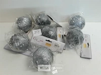 8 x kerstbal pvc zilver met glitter + pluimen 8 cm - afbeelding 1 van  3