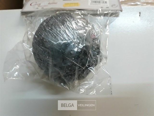 8 x kerstbal pvc zilver met glitter + pluimen 8 cm - afbeelding 3 van  3