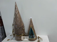 8 x kerstkegel 50 cm met 20 lampen goud - afbeelding 1 van  3