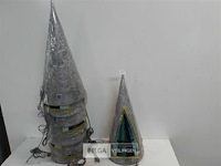 8 x kerstkegel 50 cm met 20 lampen zilver - afbeelding 2 van  3