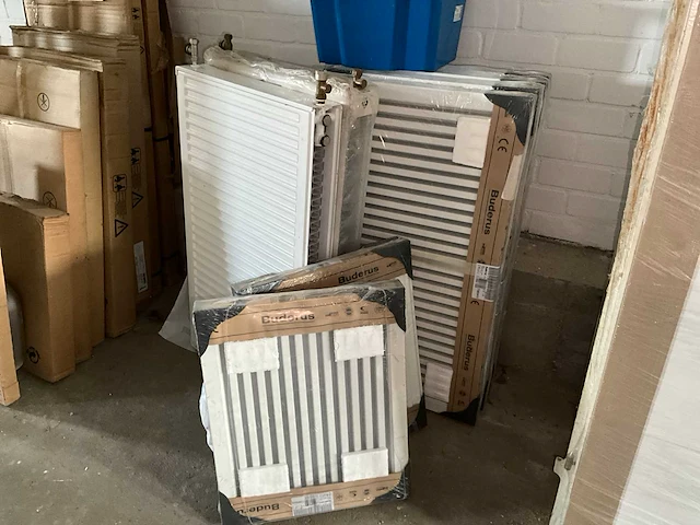 8 x radiator - afbeelding 1 van  6