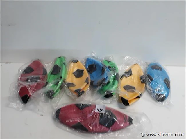 8 x speelbal pvc mix kleuren - afbeelding 1 van  2