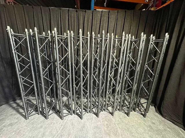 8 x truss 2m type global truss f34 zwart - afbeelding 1 van  1