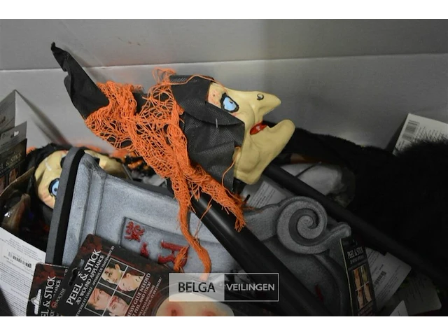 ±80 div halloween materialen - afbeelding 7 van  7