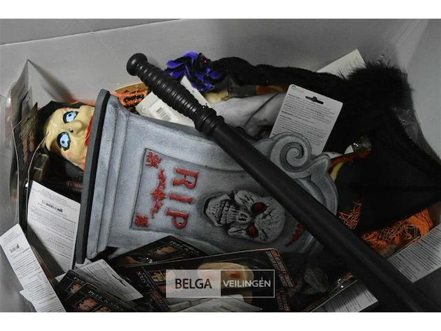 ±80 div halloween materialen - afbeelding 5 van  7