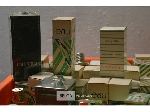 ±80 div soorten klassieke parfums - afbeelding 2 van  7