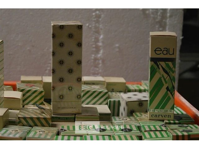 ±80 div soorten klassieke parfums - afbeelding 3 van  7