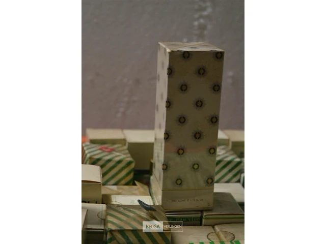 ±80 div soorten klassieke parfums - afbeelding 6 van  7