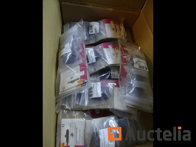 80 sencys black diamond vis-à-vis cover 30 mm - afbeelding 1 van  4