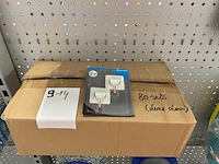 80 sets zelfklevende haakjes - afbeelding 1 van  3