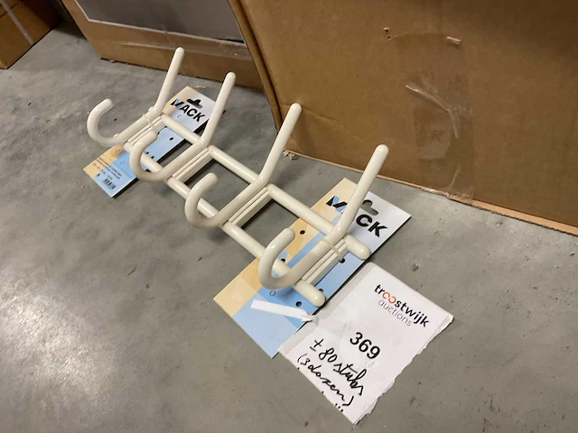 80 witte kapstokken - afbeelding 4 van  4