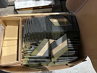 8000 nagels - afbeelding 1 van  3